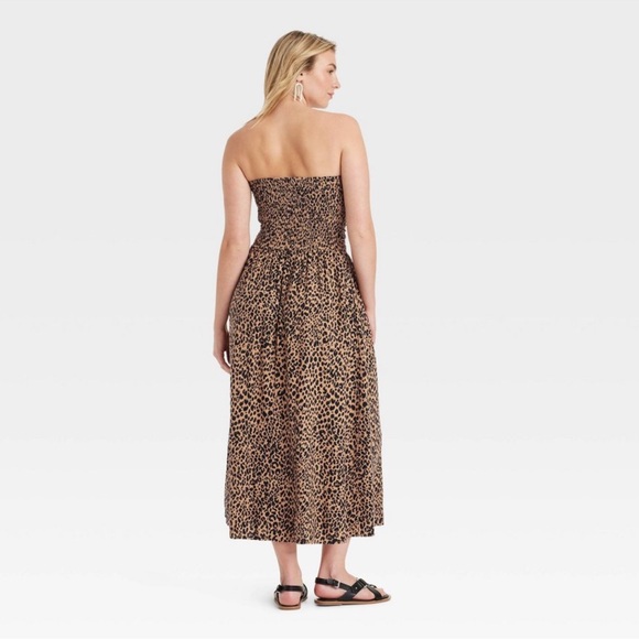 NWT Women's Ruched Maxi A-Line Dress - Universal Thread Black/Brown Leopard - Picture 4 of 5